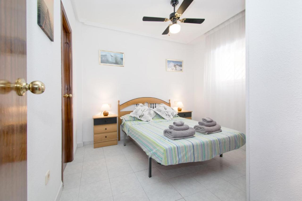 016 Happiness Apartment - Alicante Holiday Torrevieja Extérieur photo