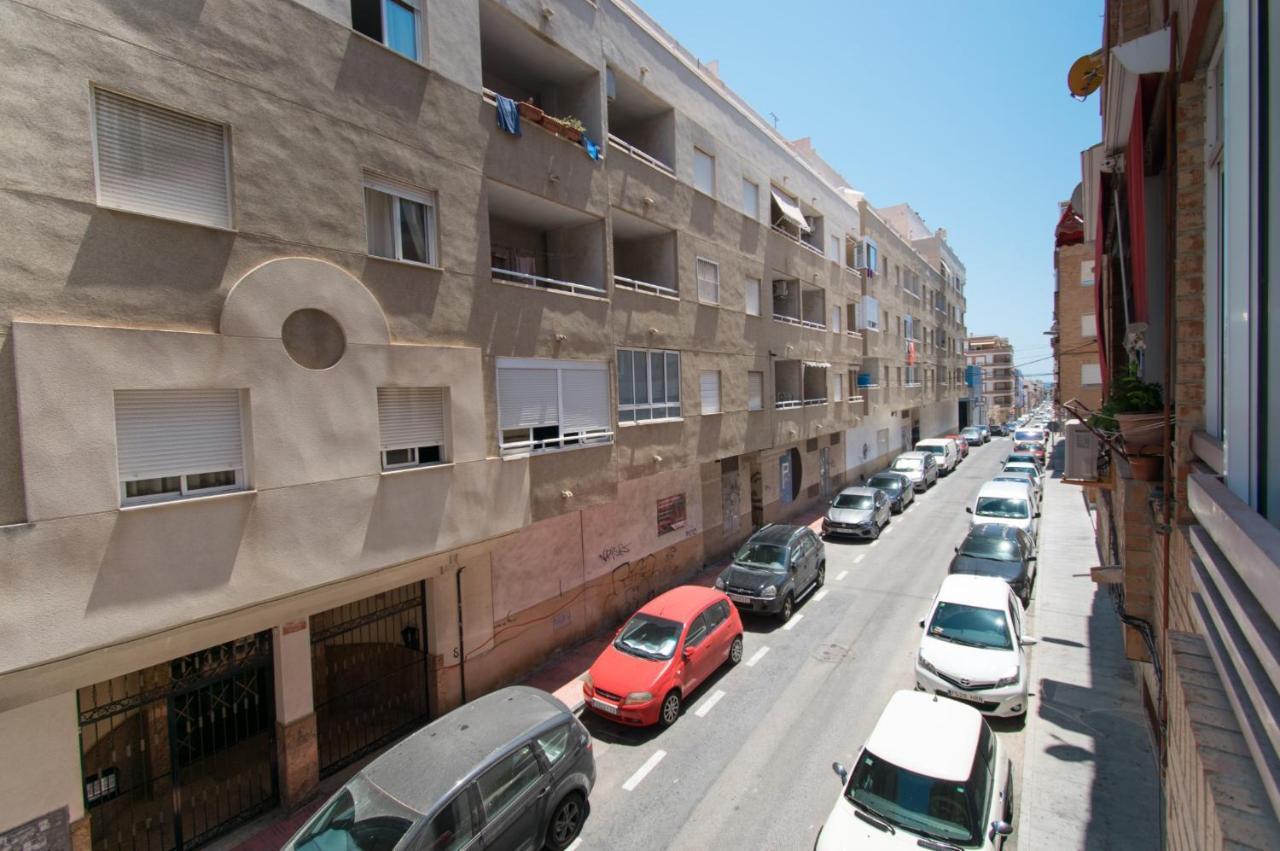 016 Happiness Apartment - Alicante Holiday Torrevieja Extérieur photo