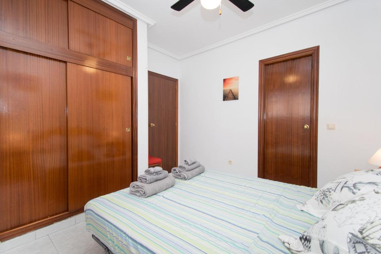 016 Happiness Apartment - Alicante Holiday Torrevieja Extérieur photo